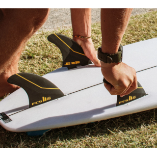 FCS - JS PC Carbon Medium Tri Retail Fins