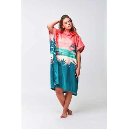 AFTER ESSENTIALS - PONCHO DESTINATION