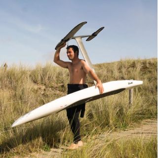 AFS - PLANCHE DE WINGFOIL BLACKBIRD MID LENGTH